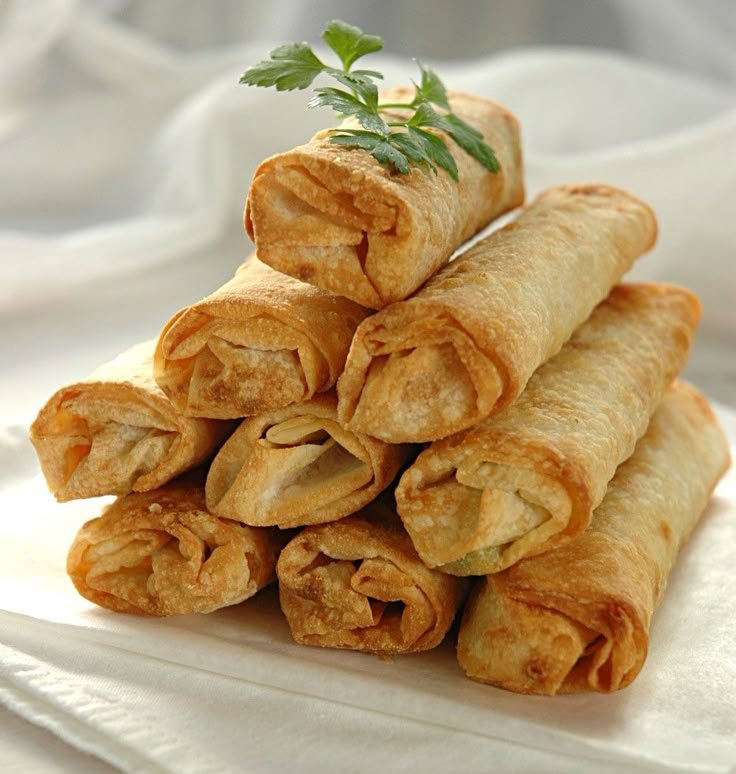 Homemade Wonders - Home vegetable spring rolls homemade.jpeg